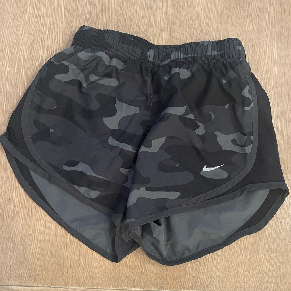 Womens Nike Tempo Shorts